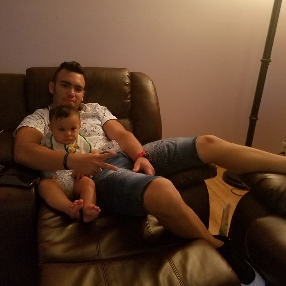 Meet your Posher, Jose carlos - Picture 1 of 1